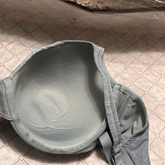 Cacique LANE BRYANT Light Blue Lightly Lined T-Shirt Bra Lace Detail 40DD NWOT - Picture 10 of 12